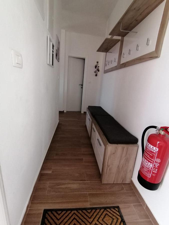 Villa Mir Pridraga 외부 사진